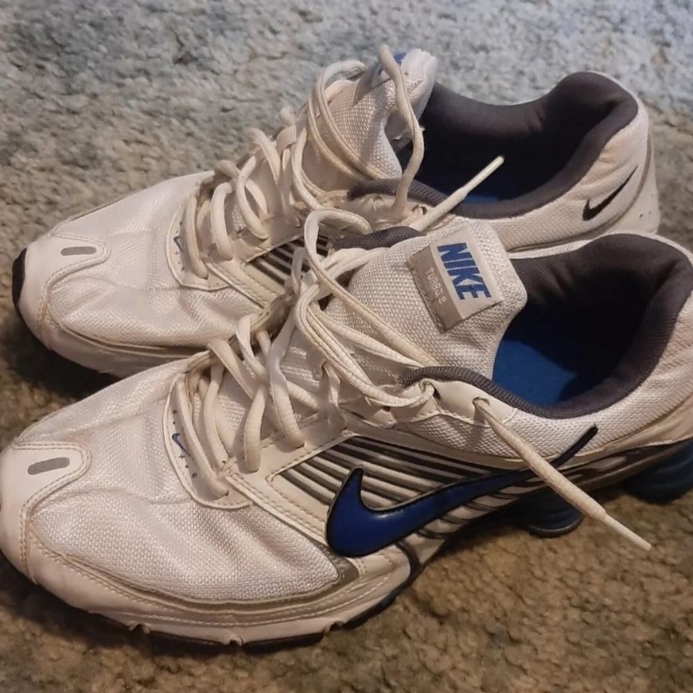 Mens Nike Shox Turbo 8 size 11